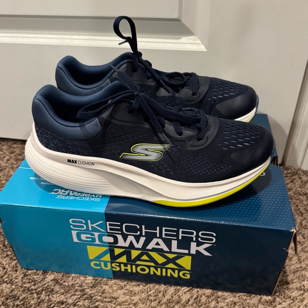 Skechers Go Walk Max Walker - Augustus Navy/Lime Men’s 9.5
